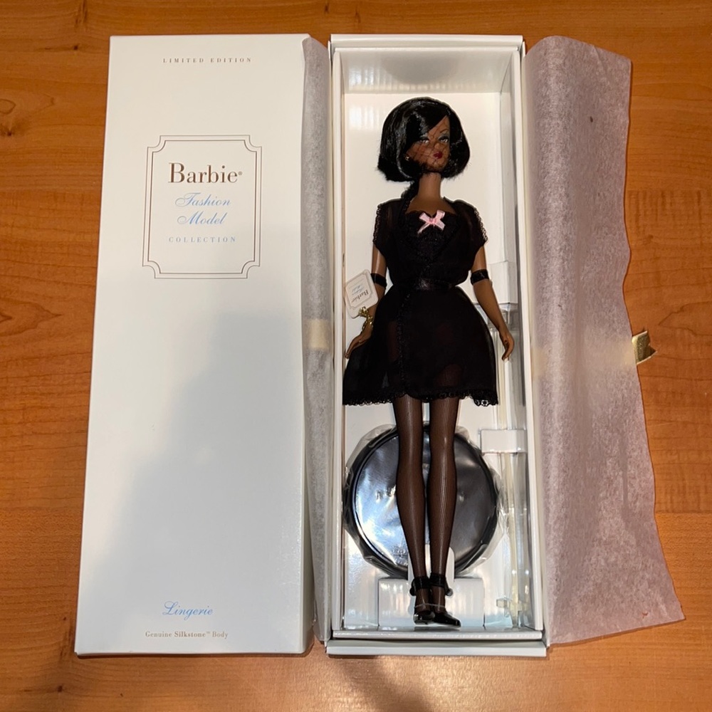 Barbie Fashion Silkstone Doll - Lingerie #5 Model 56120